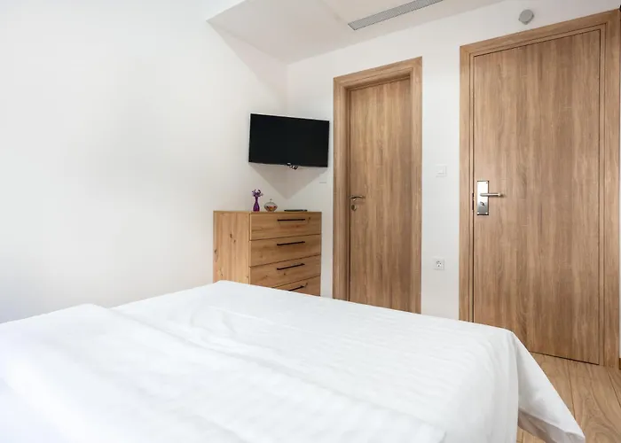 아파트 Budes 네움